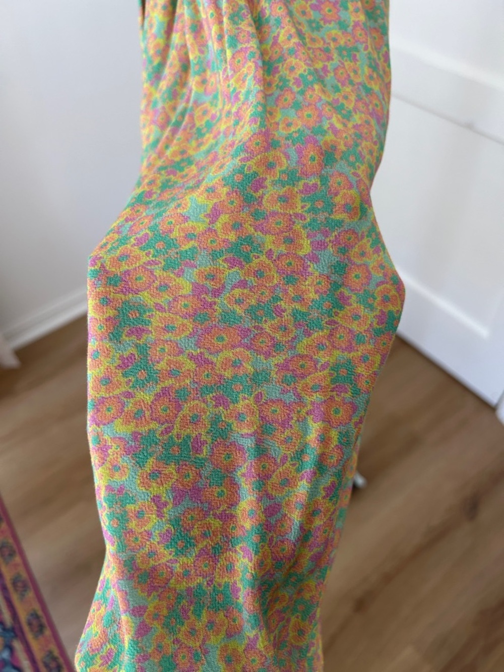 NWT RVCA Dress. Size XS. PTP 16” with stretch - Picture 8 of 8